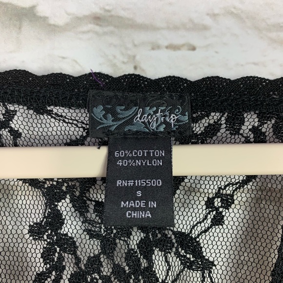 Daytrip Boho Sheer Lace Batwing Dramatic Blouse S - Picture 6 of 7